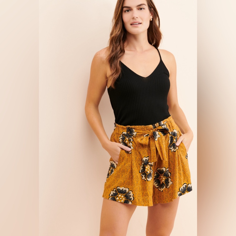 Women’s — Anthropologie — Kennedy Short — Size, M — Color, Black & Gold